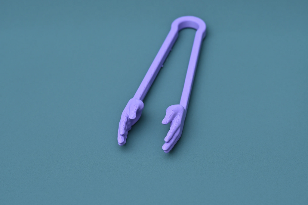 Small Hand Snack Clip